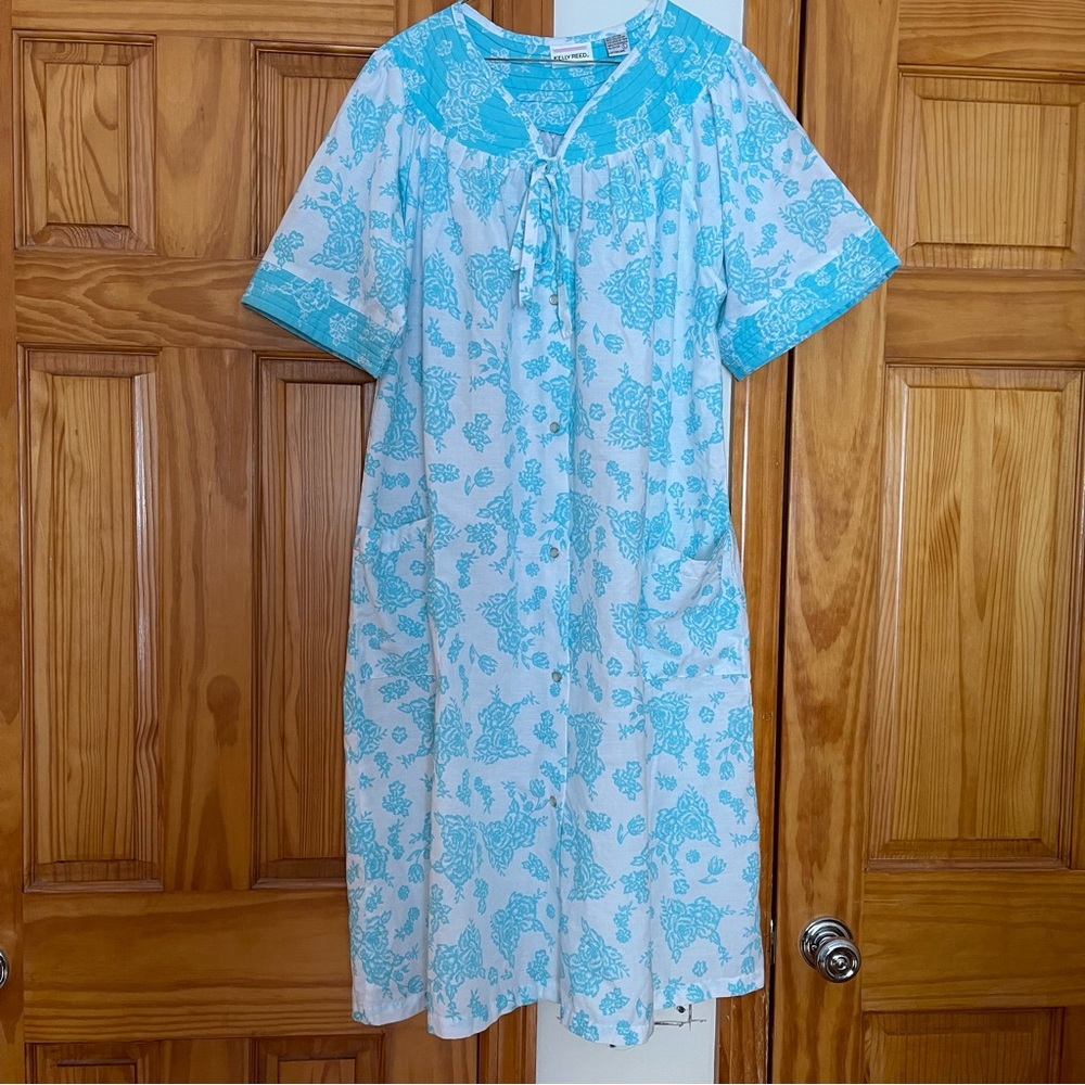 Cute Casual “House” (Duster) Dress Like New